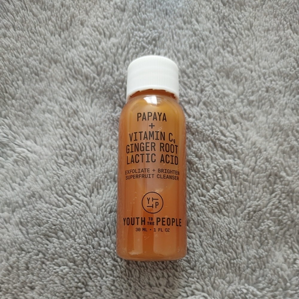 🐞2/$20🐞Youth to the People Superfruit Cleanser